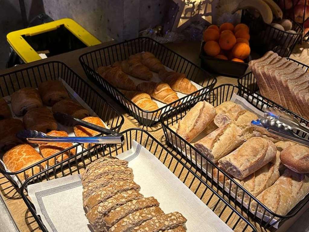 Ibis Budget Nantes Nord Saint Herblain Restaurang bild
